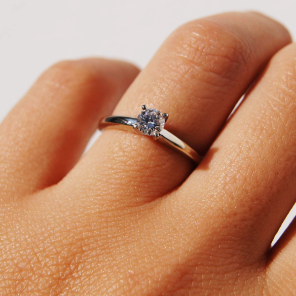 Anillo de compromiso