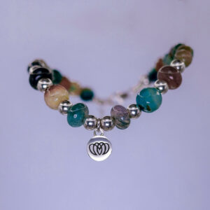 Brazalete Vía Láctea de ágata verde artesanal con ágata café, ágata India y plata 925 para equilibrio y conexión energética