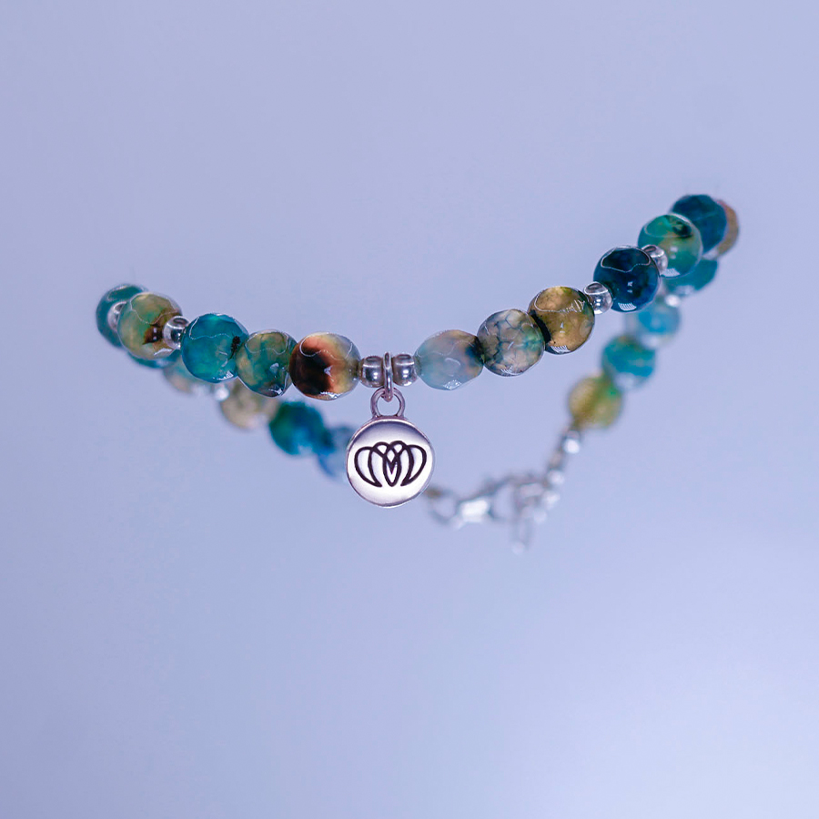 Brazalete Casiopea de ágata verde artesanal con ágata café y plata 925 para equilibrio, serenidad y conexión interior