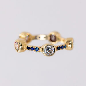 Anillo zafiro lumina con diamantes y zafiros en oro amarillo 14k