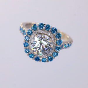 Anillo de oro blanco 14k con diamantes diseño elegante Winter White