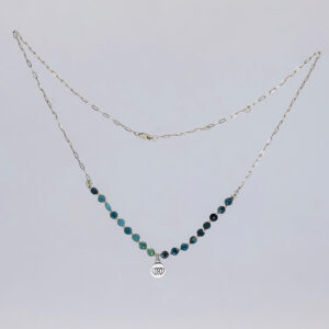 Collar de turmalina verde con plata 925 diseño elegante
