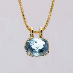 dije de aguamarina corte cushion en oro 14k