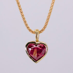 dije corazón de diamante en oro 14k